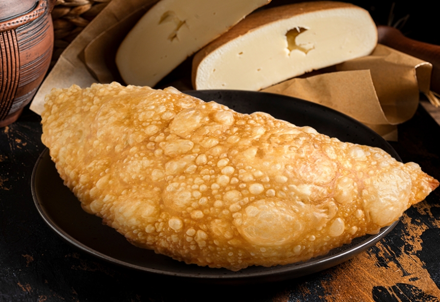 Чебурек с сыром и зеленью